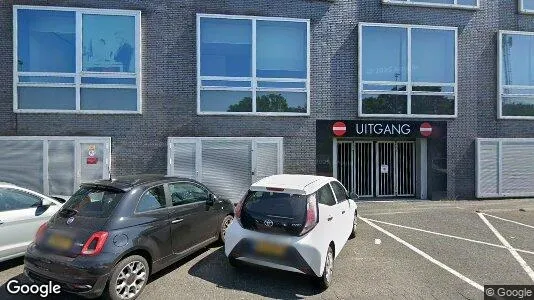 Bedrijfsruimtes for rent i Eindhoven - Foto uit Google Street View
