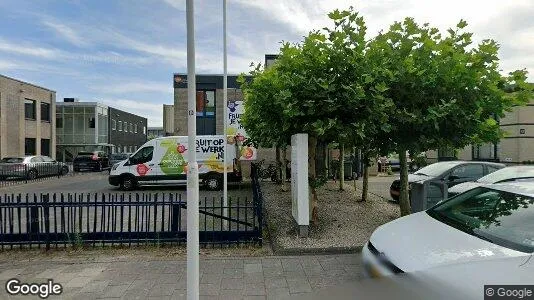 Bedrijfsruimtes for rent i Best - Foto uit Google Street View