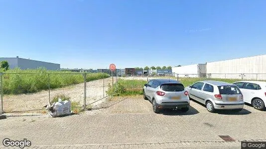 Bedrijfsruimtes for rent i Dordrecht - Foto uit Google Street View