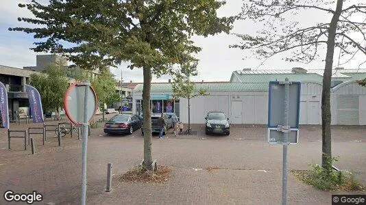 Bedrijfsruimtes for rent i Velsen - Foto uit Google Street View