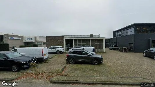 Bedrijfsruimtes for rent i Waalwijk - Foto uit Google Street View