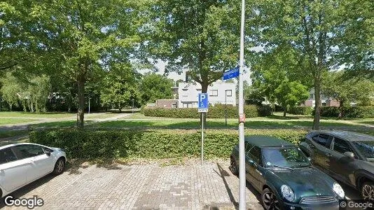 Bedrijfsruimtes for sale i Almere - Foto uit Google Street View