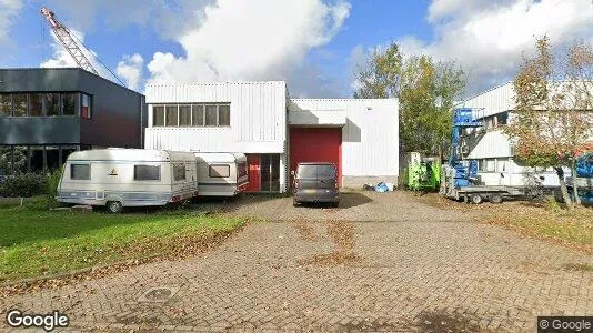 Bedrijfsruimtes for rent i Zoeterwoude - Foto uit Google Street View