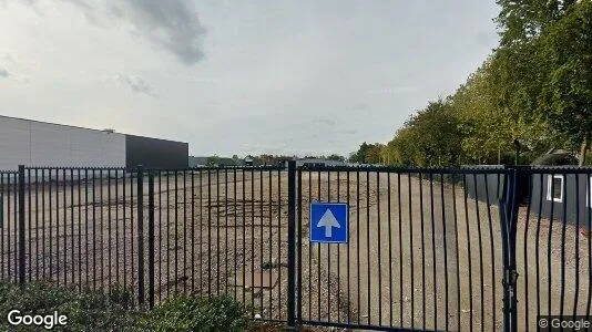 Bedrijfsruimtes for rent i Best - Foto uit Google Street View