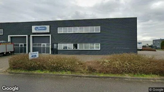 Bedrijfsruimtes for rent i Overbetuwe - Foto uit Google Street View