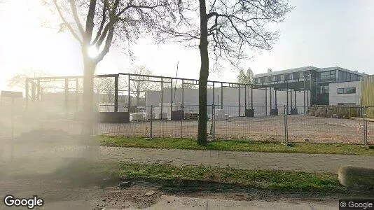 Bedrijfsruimtes for rent i Oss - Foto uit Google Street View