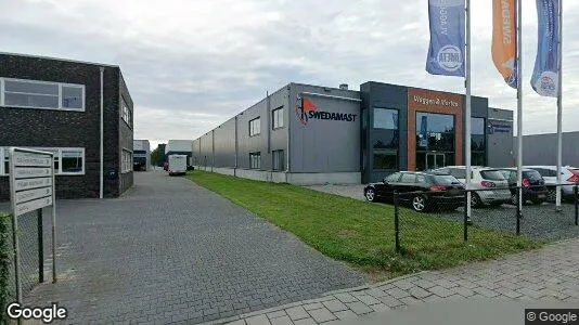 Bedrijfsruimtes for rent i Leek - Foto uit Google Street View