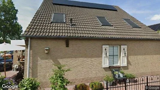 Bedrijfsruimtes for sale i Almere - Foto uit Google Street View