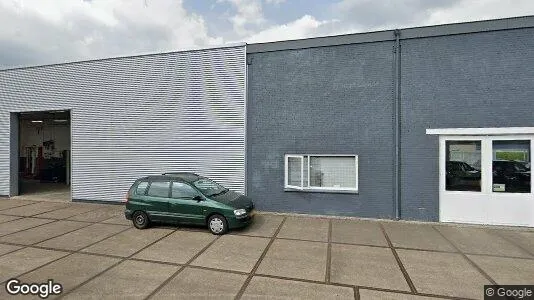 Bedrijfsruimtes for rent i Weesp - Foto uit Google Street View