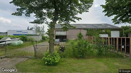Bedrijfsruimtes for rent i Tilburg - Foto uit Google Street View