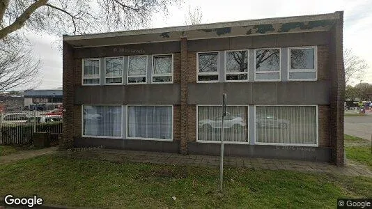 Bedrijfsruimtes for sale i Tilburg - Foto uit Google Street View