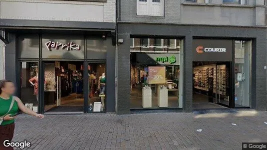 Bedrijfsruimtes for rent i Tilburg - Foto uit Google Street View