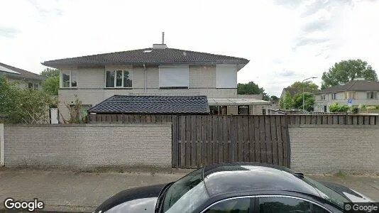 Bedrijfsruimtes for sale i Almere - Foto uit Google Street View