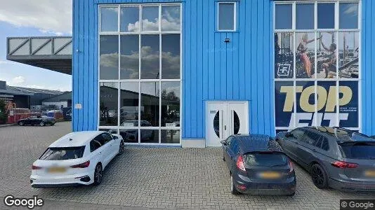 Bedrijfsruimtes for rent i Drimmelen - Foto uit Google Street View