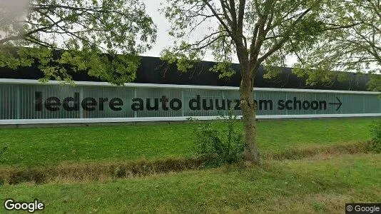 Bedrijfsruimtes for sale i Tilburg - Foto uit Google Street View