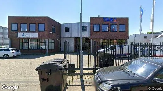 Bedrijfsruimtes for rent i Dordrecht - Foto uit Google Street View