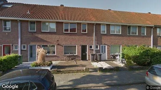Bedrijfsruimtes for sale i Eindhoven - Foto uit Google Street View