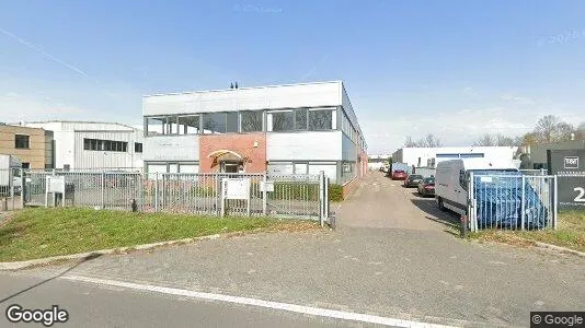 Bedrijfsruimtes for rent i Almere - Foto uit Google Street View