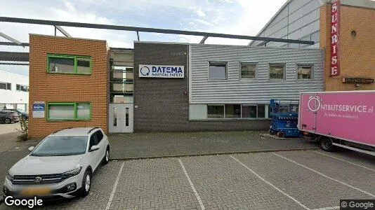 Bedrijfsruimtes for rent i Rotterdam Delfshaven - Foto uit Google Street View