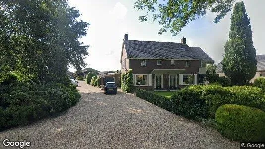 Bedrijfsruimtes for rent i Buren - Foto uit Google Street View