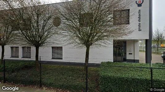 Kantorruimte for rent i Tilburg - Foto uit Google Street View
