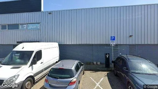 Bedrijfsruimtes for rent i Utrecht Overvecht - Foto uit Google Street View