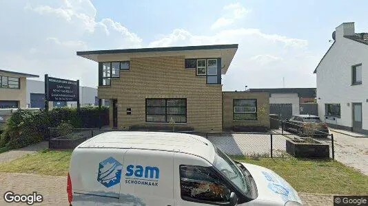 Bedrijfsruimtes for rent i Helmond - Foto uit Google Street View