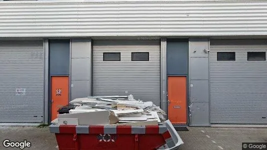 Bedrijfsruimtes for rent i Amsterdam Westpoort - Foto uit Google Street View