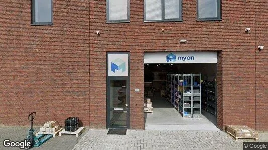 Bedrijfsruimtes for rent i Haarlemmermeer - Foto uit Google Street View