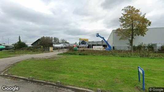 Bedrijfsruimtes for rent i Waalwijk - Foto uit Google Street View