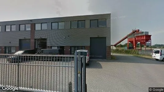 Bedrijfsruimtes for rent i Nieuwegein - Foto uit Google Street View
