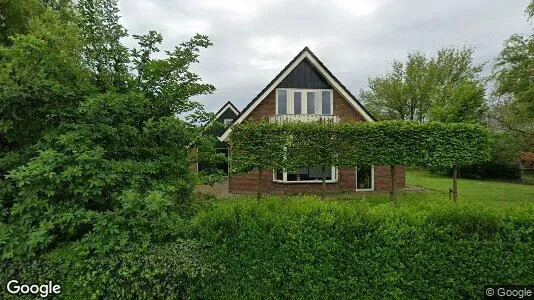 Bedrijfsruimtes for rent i Overbetuwe - Foto uit Google Street View