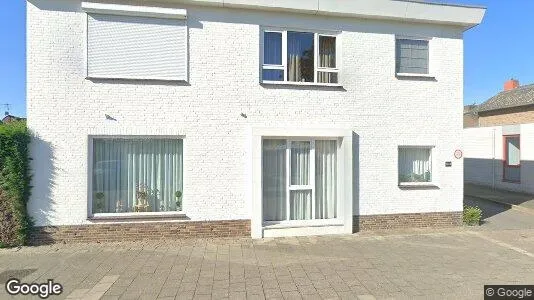 Bedrijfsruimtes for sale i Beek - Foto uit Google Street View