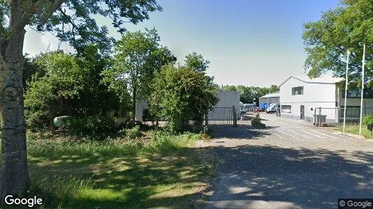 Bedrijfsruimtes for rent i Nissewaard - Foto uit Google Street View