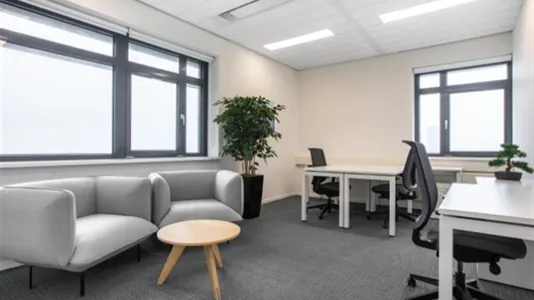 Kantorruimte for rent in Rijswijk - photo 2