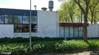 Bedrijfsruimtes te huur in Almere - Foto uit Google Street View