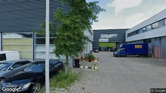 Bedrijfsruimtes for sale i Amsterdam Westpoort - Foto uit Google Street View