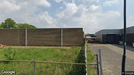 Bedrijfsruimtes for sale i Helmond - Foto uit Google Street View
