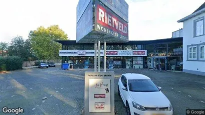 Bedrijfsruimtes te huur in Den Bosch - Foto uit Google Street View