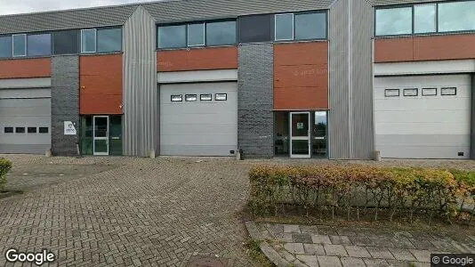 Bedrijfsruimtes te huur i Alphen aan den Rijn - Foto uit Google Street View