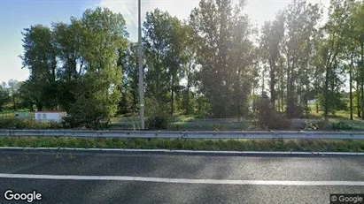 Bedrijfsruimtes for rent in Nissewaard - Photo from Google Street View