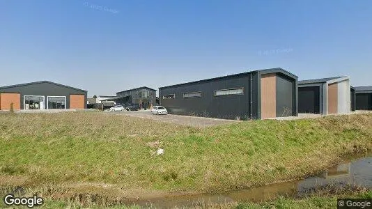 Bedrijfsruimtes for rent i Overbetuwe - Foto uit Google Street View