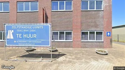 Bedrijfsruimtes for rent in Hellevoetsluis - Photo from Google Street View